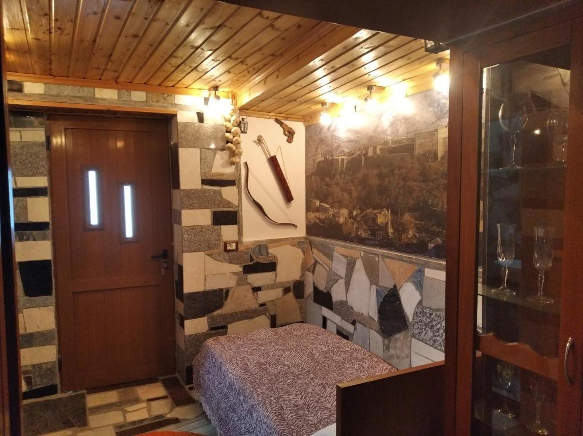 Guest House Bake Gjirokastër Buitenkant foto