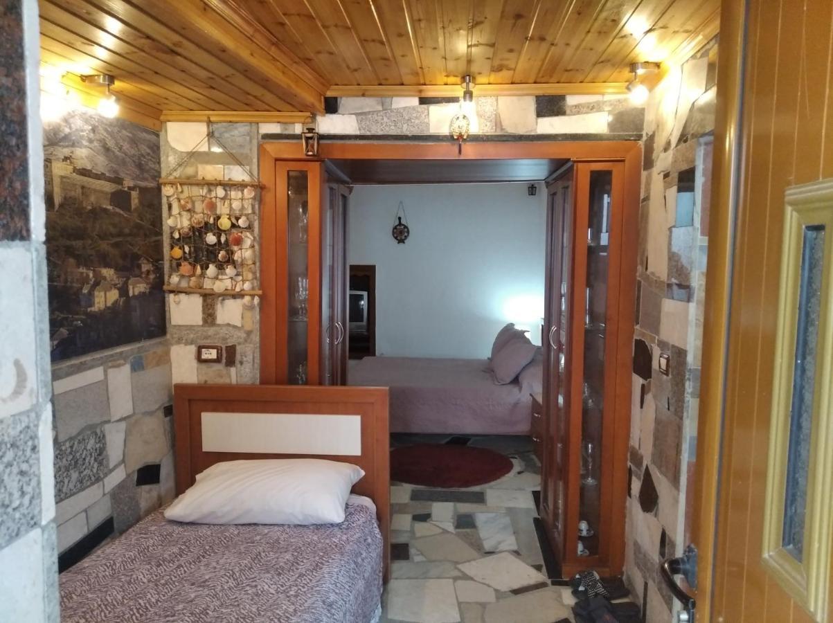 Guest House Bake Gjirokastër Buitenkant foto